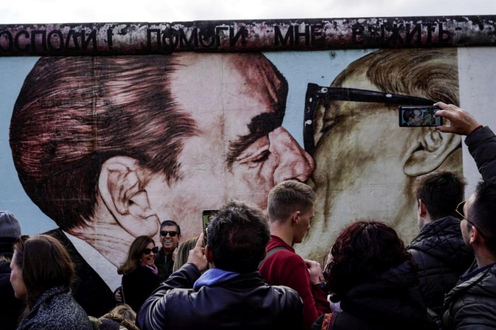  Берлинската стена 