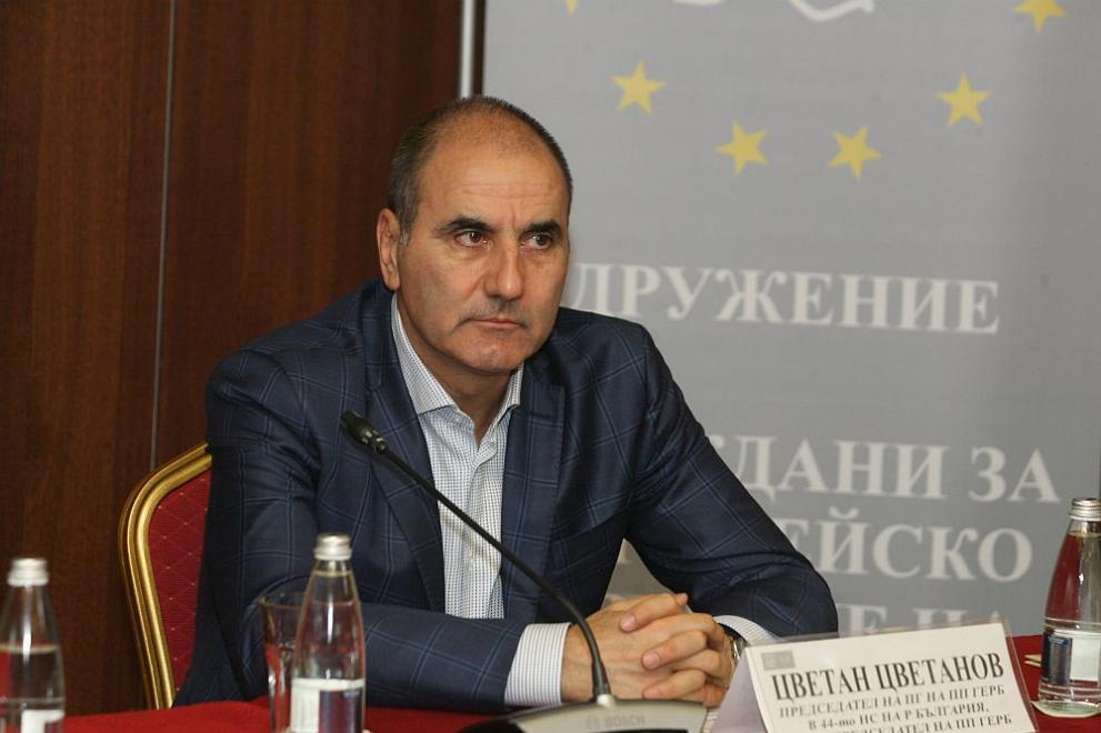 Председателят на ПГ на ГЕРБ Цветан Цветанов