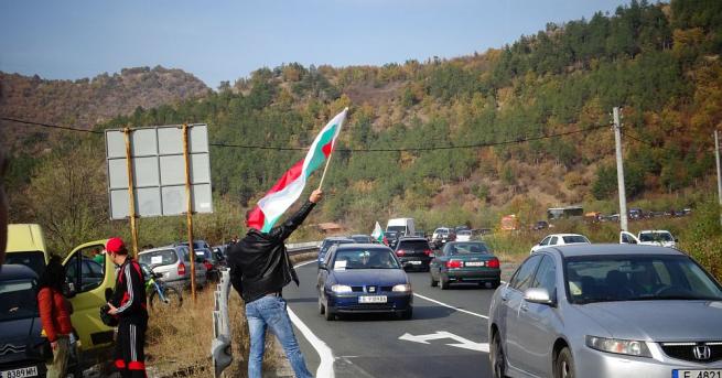 Протести в цяла България срещу високите цени на горивата, Гражданска