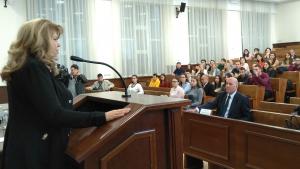 вицепрезидентът Илияна Йотова във Варна