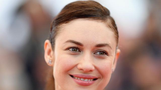 От модел до актриса със сериозни роли в киното: Олга Куриленко на 46 (СНИМКИ)