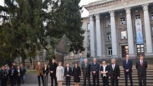 тържество университет