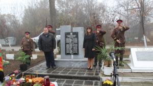 паметна плоча в Тополовец