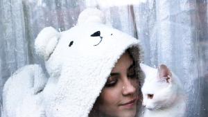 времето дъжд жена коте