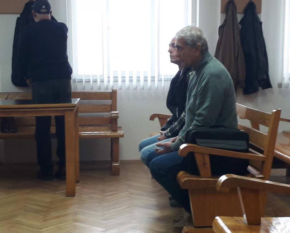  Делото продължи с чуване на пожаро-техническата експертиза. 