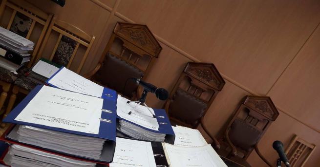 В Шуменския окръжен съд продължава делото Хитрино.  Обвиняеми за влаковата катастрофа в