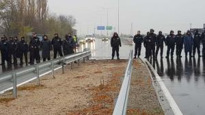 полицейски кордон край село Крепост