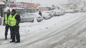 полиция сняг