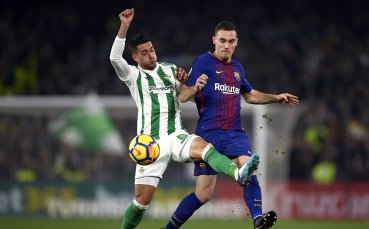 Бранител на Барса проучва опциите във Висшата лига