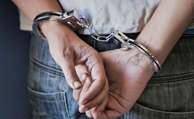 В Гърция задържаха българин с 3 заповеди за арест
