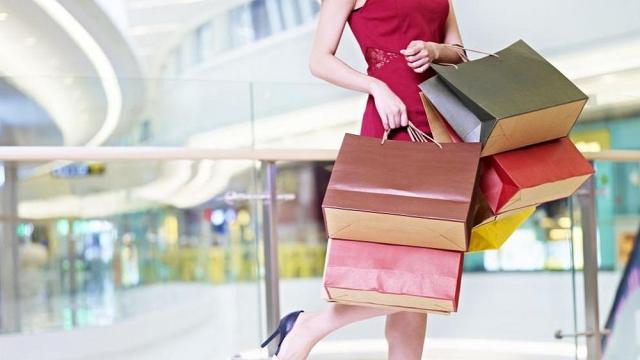 Пазаруване около Черния петък: Ето ценни съвети как да не се поддаваме на измами 