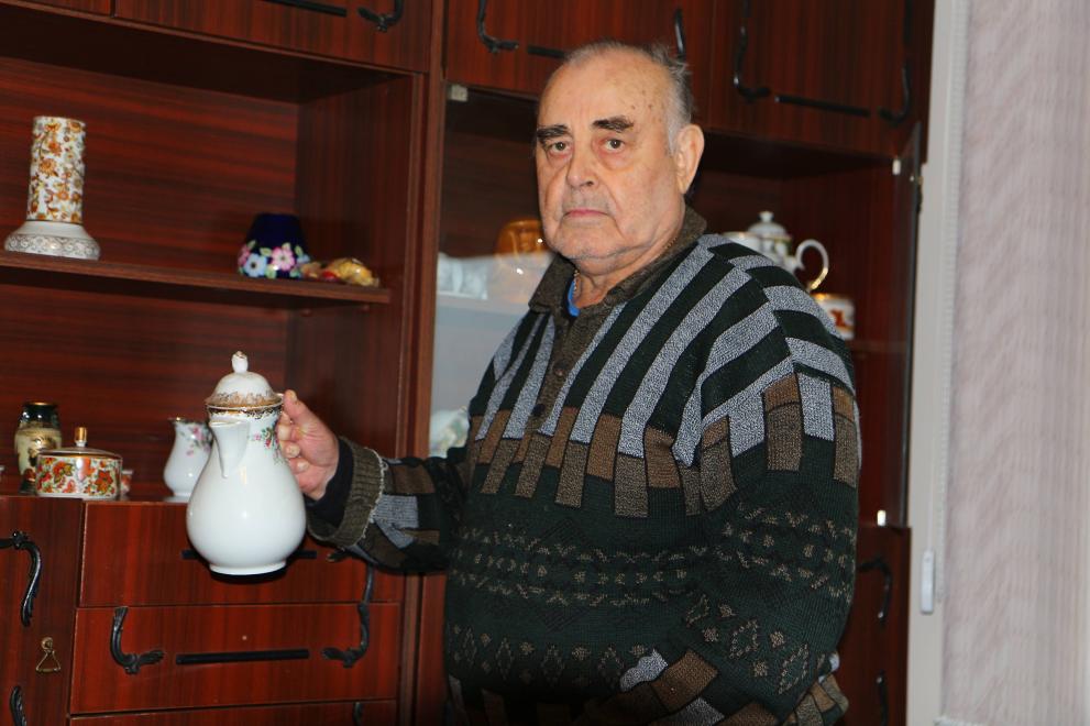  Бай Стойчо желае да вижда единствено положително в света. 