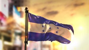 Посолството на САЩ в Хондурас призова снощи за спокойствие и