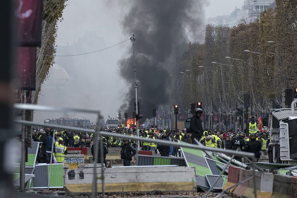 Протест в Париж