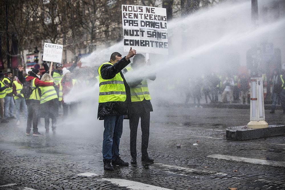 Протест в Париж