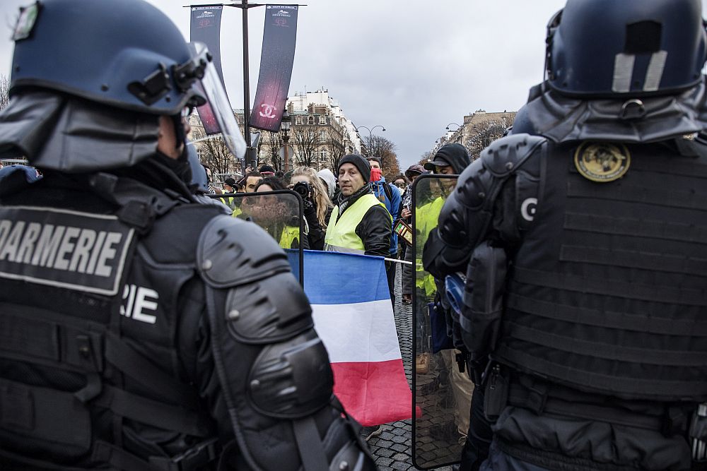 Протест в Париж