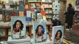 Мишел Обама книга