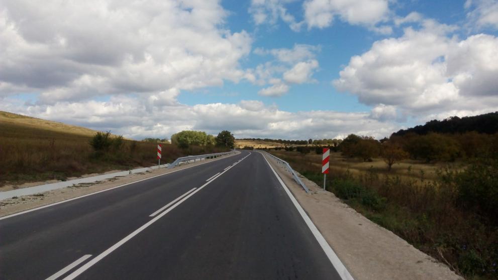 От АПИ обещаха ремонт на 9 км. от пътя Разград – Кубрат догодина