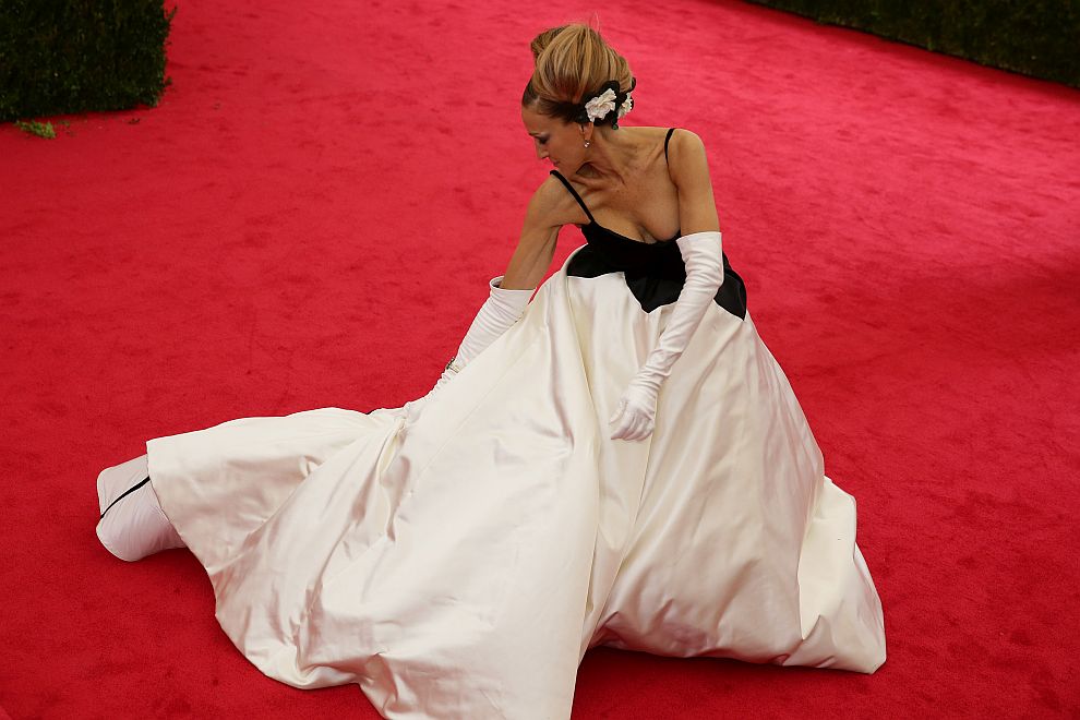 Сара Джесика Паркър в Oscar de la Renta на Met Gala през 2014 година