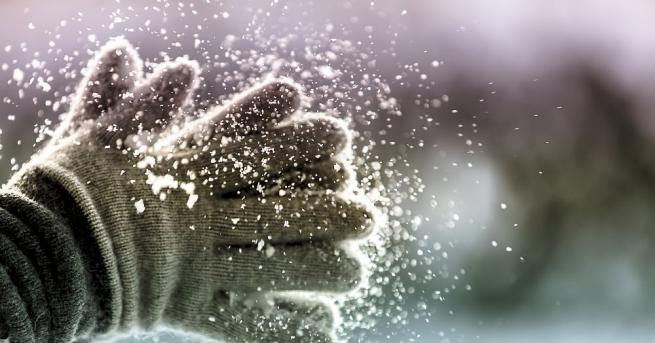 В западните райони ще започне да превалява дъжд и мокър