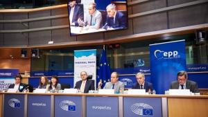 Владимир Уручев