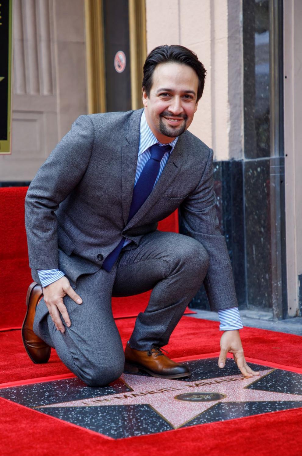  Създателят на мюзикъла Хамилтън получи звезда на Алеята на славата 