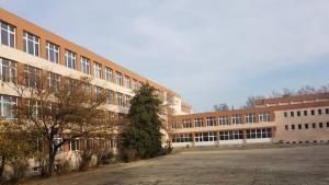 Откриха ремонтираната Професионална гимназия по хранителни технологии и техника