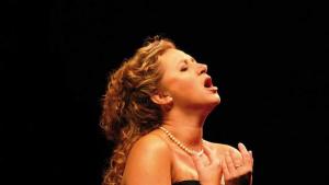 Джудит Халас