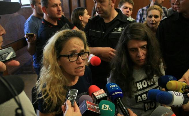 Десислава Иванчева и Биляна Петрова пуснати под домашен арест
