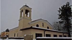 Каварна храм