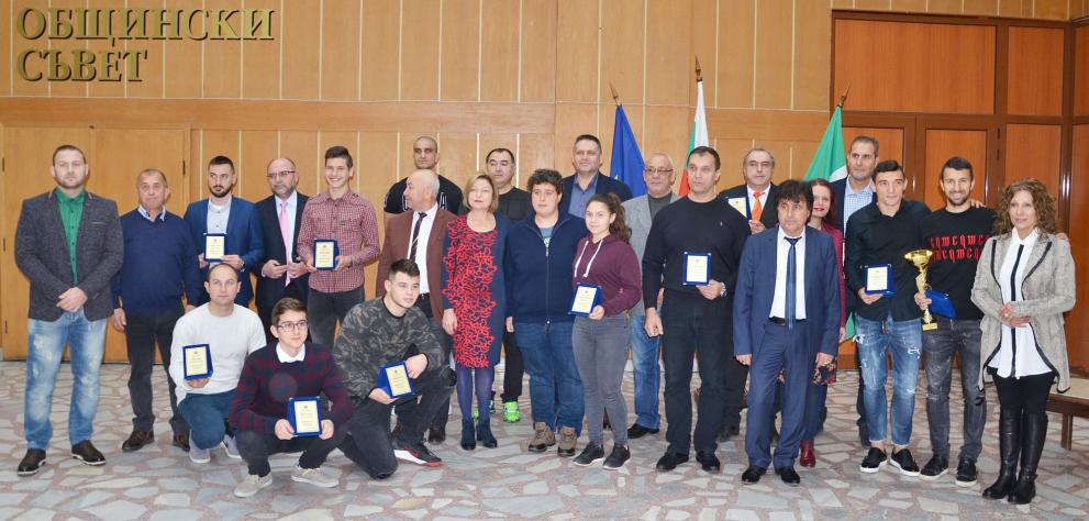 Наградиха най-добрите спортисти в община Разград