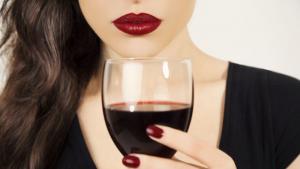 Червено вино от сорта грозде Мускадин вид мискет характерен