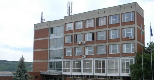 Сметките на Великотърновския университет са запорирани заради спечелено дело от