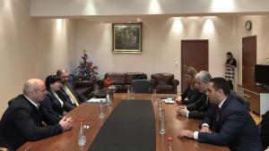 Марк Жирардели е мажоритарен собственик на Юлен