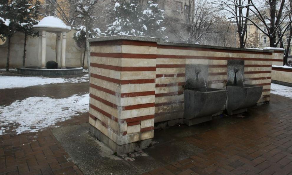  Откраднаха статуята на Аполон Медикус от Централна баня 