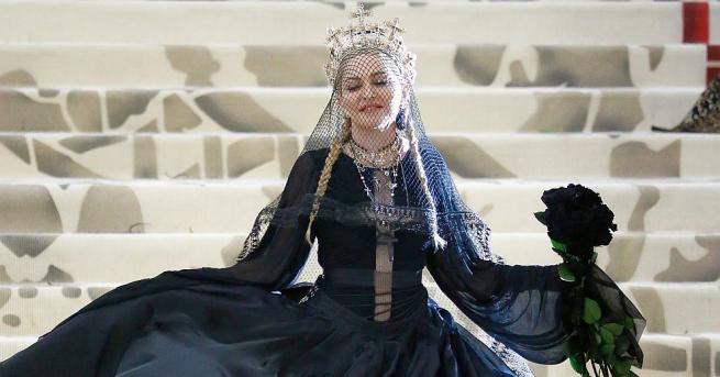 Кралицата на попа Мадона ще пее на финала на конкурса