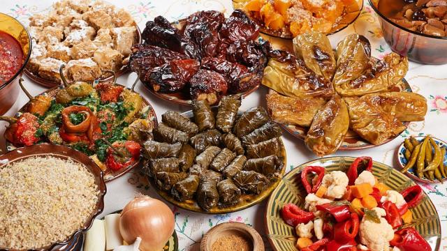 Какви ястия да сложим на трапезата за Бъдни вечер (СНИМКИ)