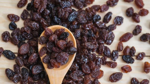 Най-старото вино вероятно е било произвеждано от ферментирали стафиди