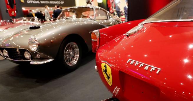 Дълго търсеното Ферари F40 принадлежащо на скандалния син на бившия