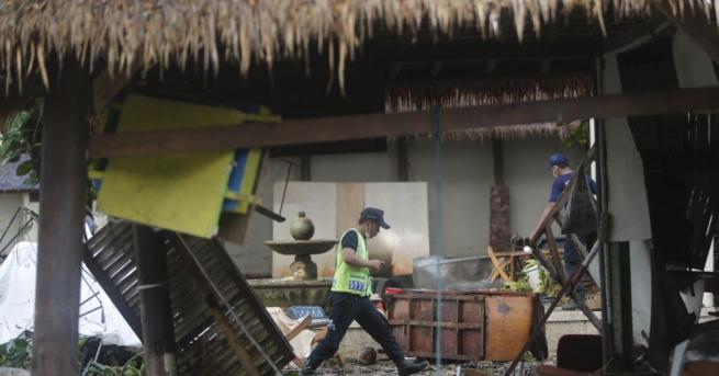 Индонезийските власти съобщиха че броят на жертвите от цунамито което
