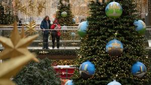 Коледа украса елха