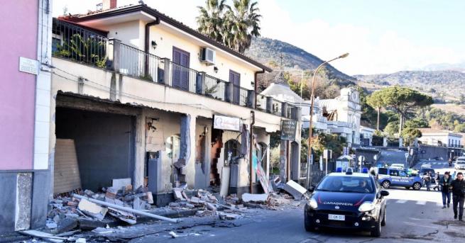 Около 30 души са леко ранени при земетресението тази нощ