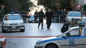 Гърция взрив полиция