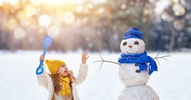 През нощта над по голямата част от страната а преди обяд