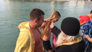 кръст каварна