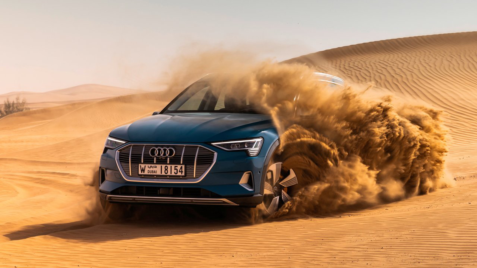 Убедени сме, че Audi са натоварили първия си сериен електромобил със задачата да демонстрира на света, че компанията е готова за електрическото бъдеще, което предстои пред автомобилната промишленост.