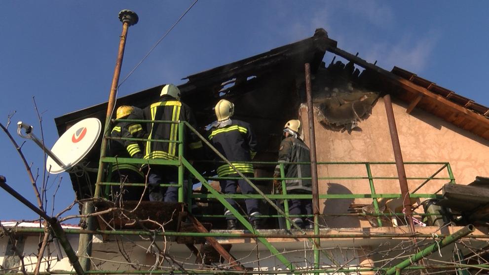 пожар във вила в Хасково