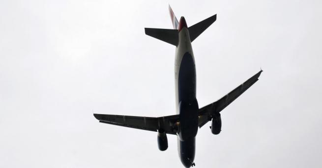 Британски войски са изпратени на лондонското летище Хийтроу след снощния