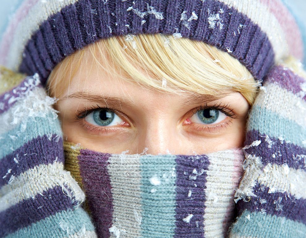 Ако не се пере редовно, зимният шал може да е опасен за кожата
