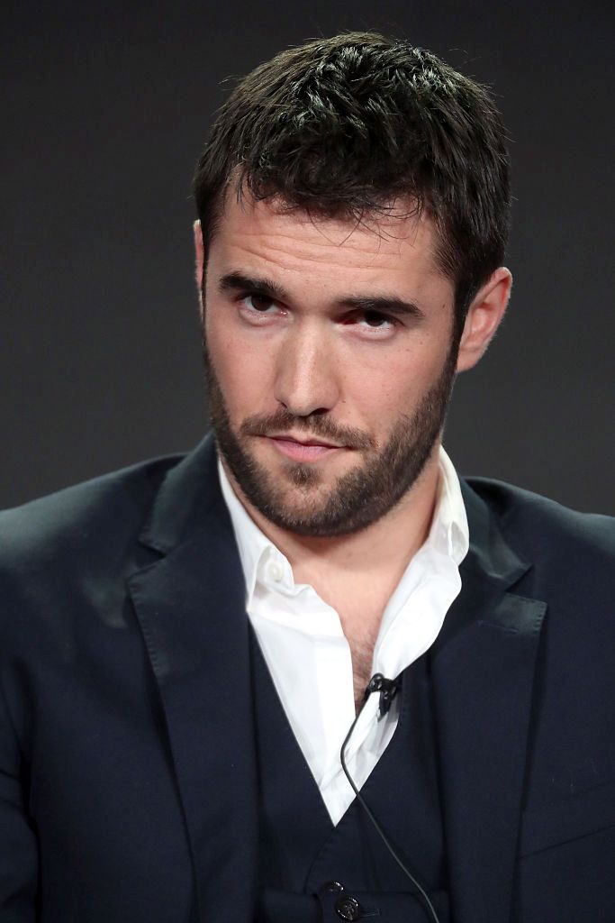 Джош Боуман (Даниел Грейсън) през 2017 г.